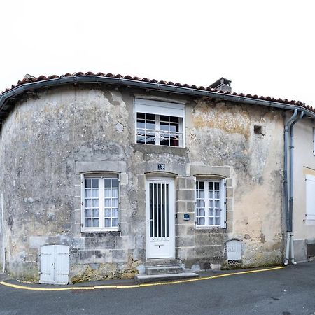 Laconciergeriejonzac, Residence Georgeon Jonzac Exterior foto