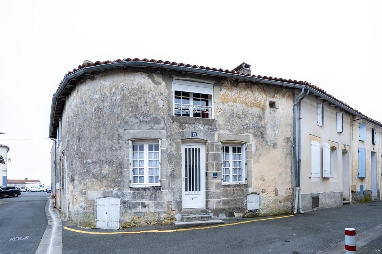 Laconciergeriejonzac, Residence Georgeon Jonzac Exterior foto